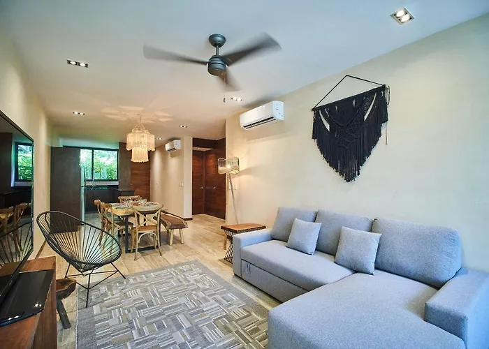 Apartment Odyssey - Private Plunge Pool & Club Access *