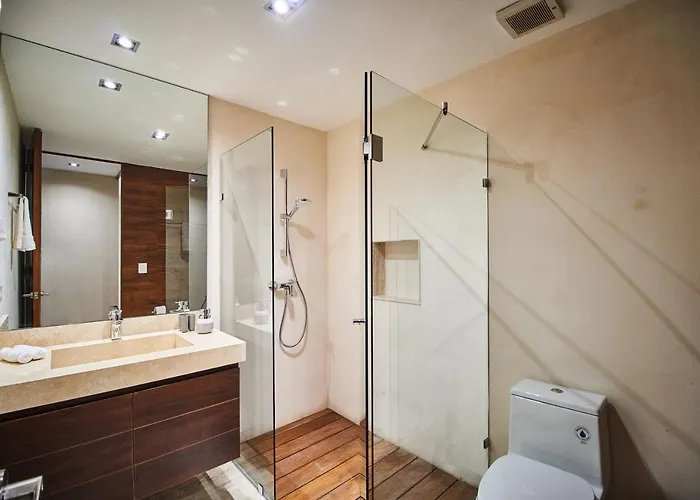 Odyssey - Private Plunge Pool & Club Access