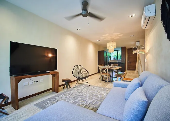 Apartment Odyssey - Private Plunge Pool & Club Access